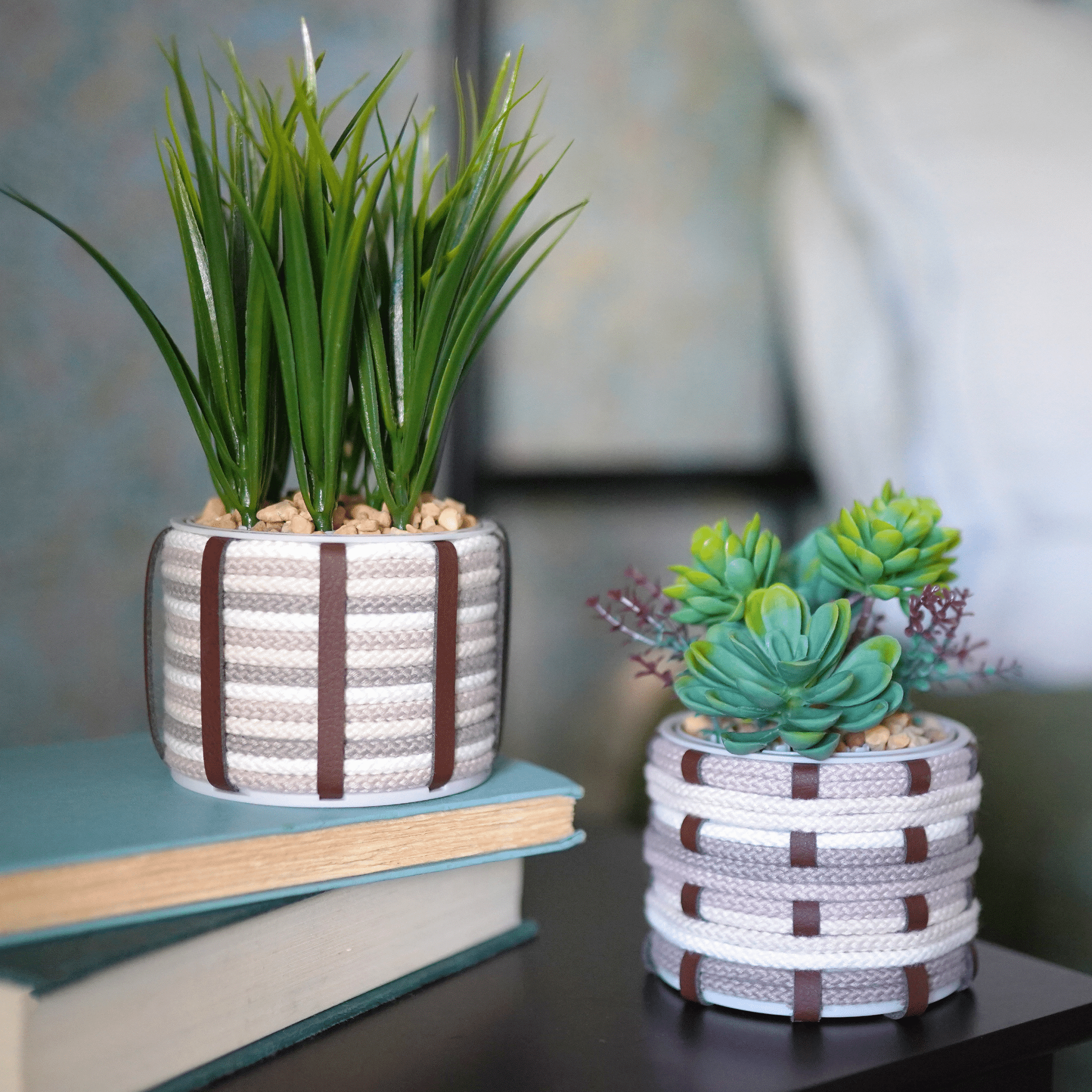 flowcrafts-cord-wrapped-planters-7777655.png
